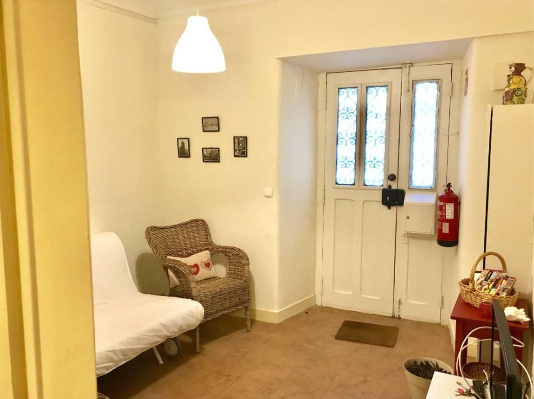 Flat In Historic Neighbourhood Lejlighed Lisboa Eksteriør billede